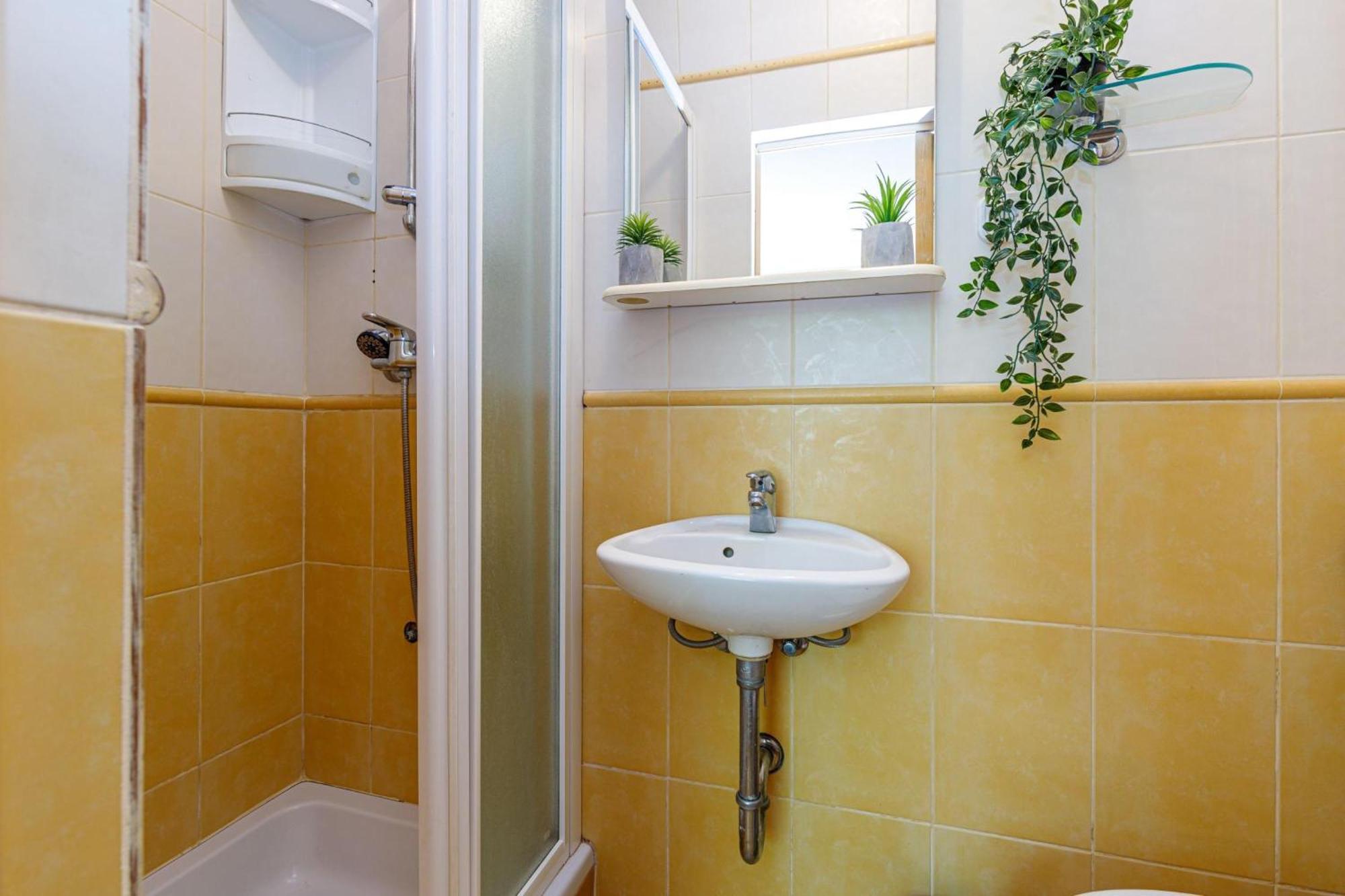 Seaview Apartment Tina Krk Island - Happy Rentals Krk Town Exterior photo